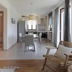 Enrico - Two Bedroom With Jacuzzi