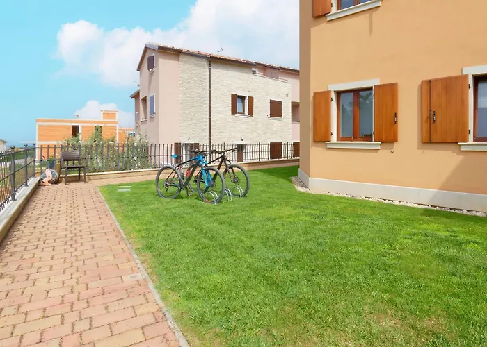 Enrico - Two Bedroom With Jacuzzi Lejlighed Poreč